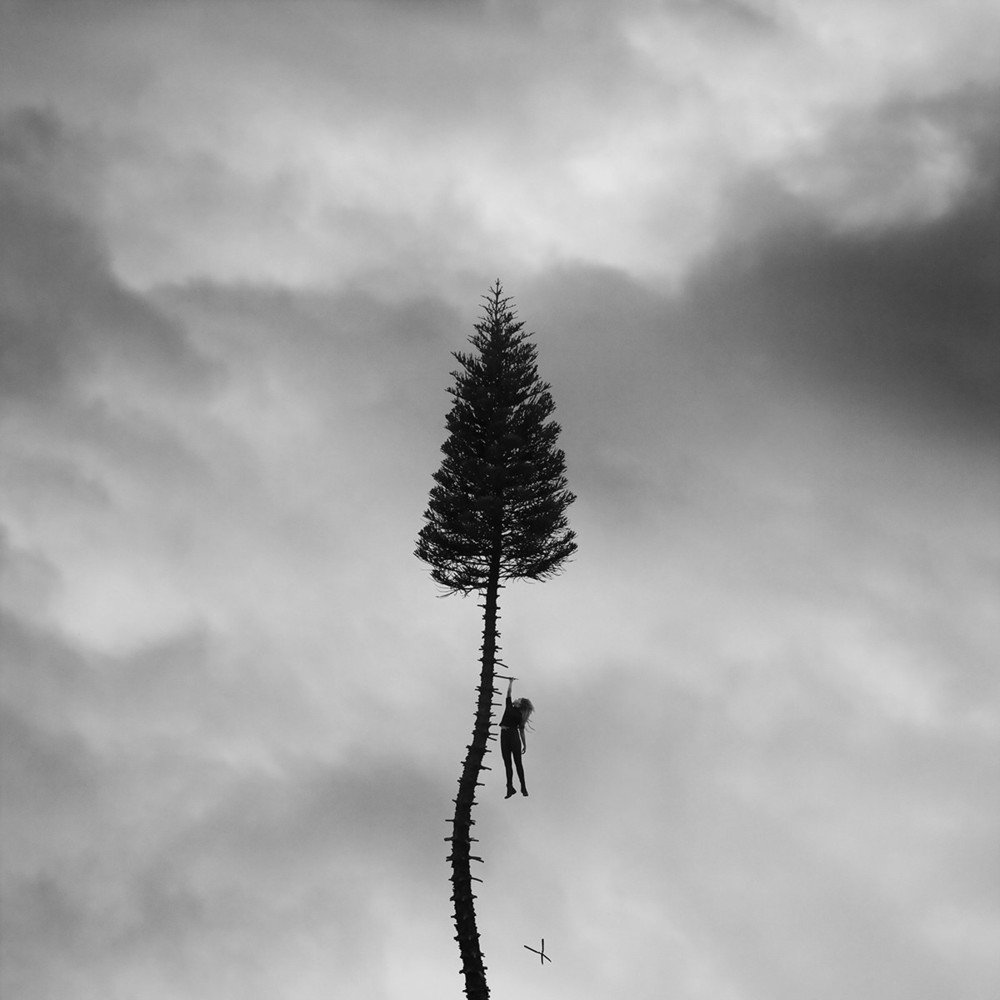 Manchester Orchestra –  A Black Mile to the Surface