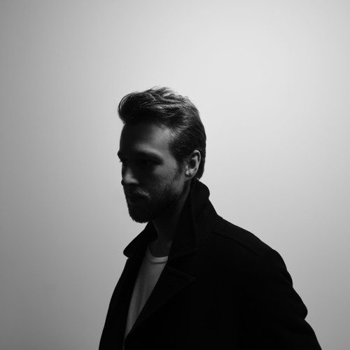 Charles Fauna – “Wait To Come Over”